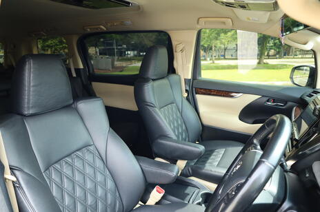 Toyota Alphard / Vellfire