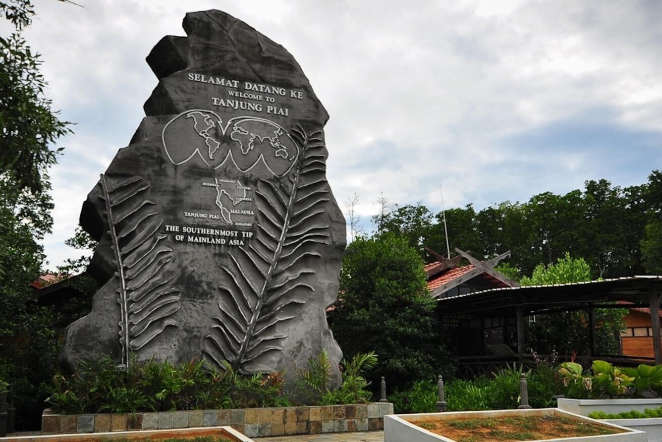 Pekan Nanas / Kota Tinggi / Pontian